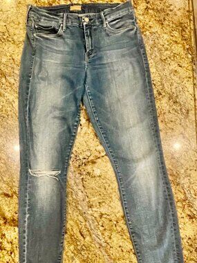 MOTHER Jeans Looker Ankle Fray named "Birds of Paradise" Distressed Size 28